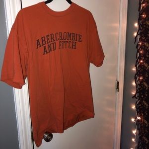 Vintage Abercrombie Tee w/ Minimal Design on back
